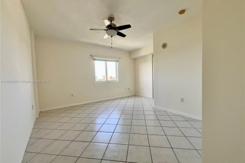 Copropriété à vendre à Miami, Floride: 2 chambres, 85.19 m2 № 1825736 - photo 20