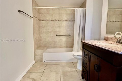 Copropriété à vendre à Miami, Floride: 2 chambres, 85.19 m2 № 1825736 - photo 21