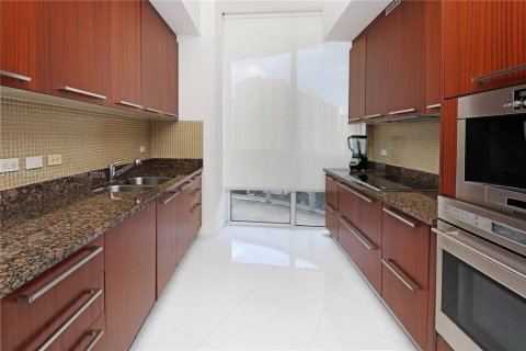 Condominio en alquiler en Sunny Isles Beach, Florida, 2 dormitorios, 133.31 m2 № 1926822 - foto 15