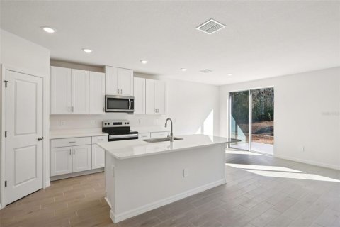 Villa ou maison à vendre à Brooksville, Floride: 4 chambres, 184.69 m2 № 2103366 - photo 10