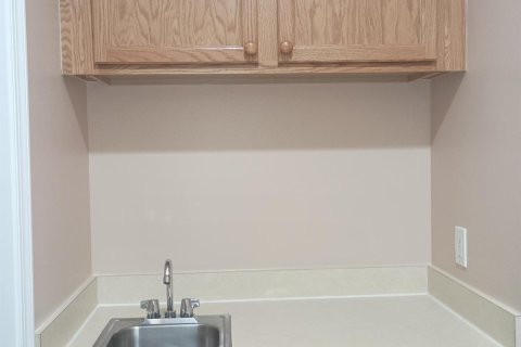Commercial property in Port St. Lucie, Florida 4 rooms, 37.16 sq.m. № 2086917 - photo 16