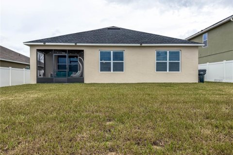 House in Davenport, Florida 3 bedrooms, 160.26 sq.m. № 1917846 - photo 24