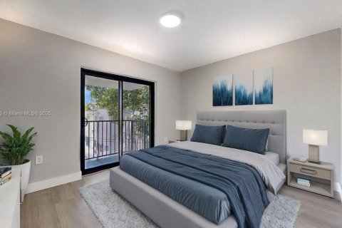 House in Miami, Florida 2 bedrooms, 78.97 sq.m. № 1926053 - photo 18