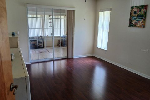 Купить виллу или дом в Уайлдвуд, Флорида 7 комнат, 154.59м2, № 1838350 - фото 10