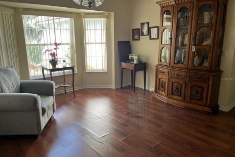 Купить виллу или дом в Уайлдвуд, Флорида 7 комнат, 154.59м2, № 1838350 - фото 14