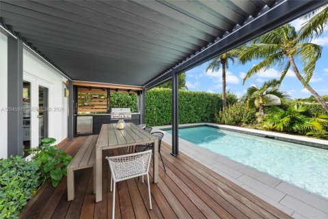 Casa en venta en North Miami, Florida, 4 dormitorios, 228.54 m2 № 2172602 - foto 25