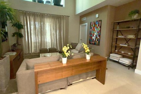 Adosado en venta en Kissimmee, Florida, 4 dormitorios, 222.59 m2 № 2092133 - foto 13