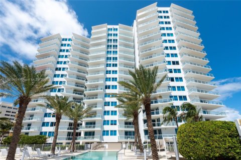 Купить кондоминиум в Майами-Бич, Флорида 3 спальни, 140м2, № 1938599 - фото 29