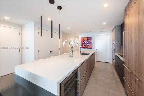 Купить кондоминиум в Майами-Бич, Флорида 3 спальни, 140м2, № 1938599 - фото 13