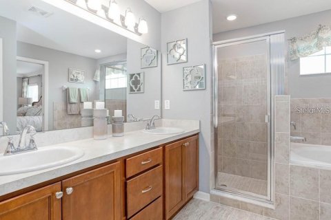 Casa en venta en Winter Haven, Florida, 4 dormitorios, 159.33 m2 № 1908691 - foto 10