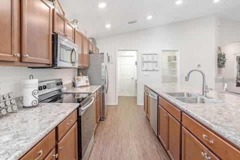 Casa en venta en Winter Haven, Florida, 4 dormitorios, 159.33 m2 № 1908691 - foto 6