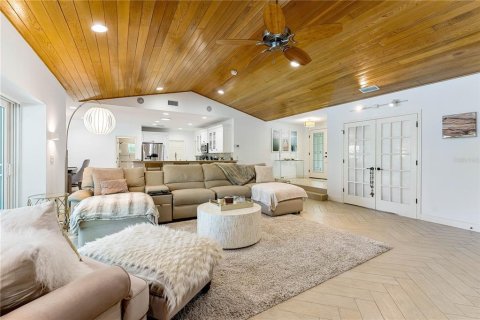 Propiedad comercial en venta en Sarasota, Florida, 209.03 m2 № 1791767 - foto 10