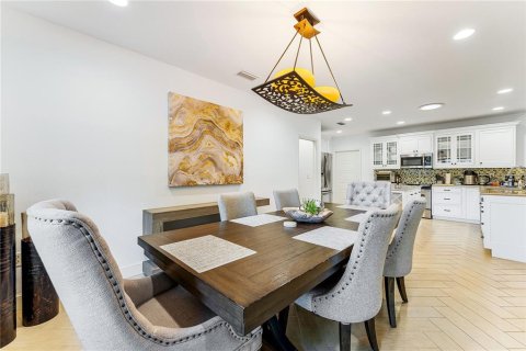 Propiedad comercial en venta en Sarasota, Florida, 209.03 m2 № 1791767 - foto 20