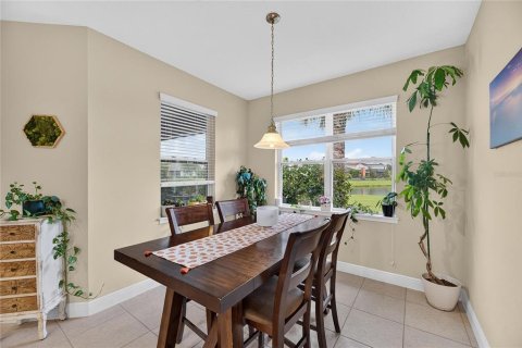 Villa ou maison à vendre à Apollo Beach, Floride: 3 chambres, 158.86 m2 № 2411557 - photo 20
