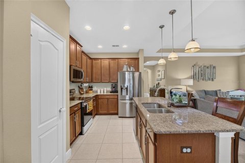 Villa ou maison à vendre à Apollo Beach, Floride: 3 chambres, 158.86 m2 № 2411557 - photo 16