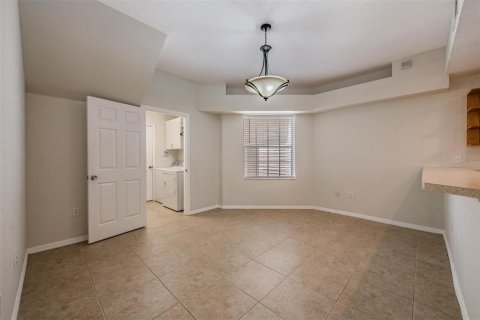 Condominio en alquiler en Lutz, Florida, 2 dormitorios, 114.55 m2 № 2115951 - foto 15