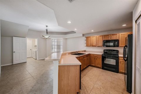 Condominio en alquiler en Lutz, Florida, 2 dormitorios, 114.55 m2 № 2115951 - foto 12