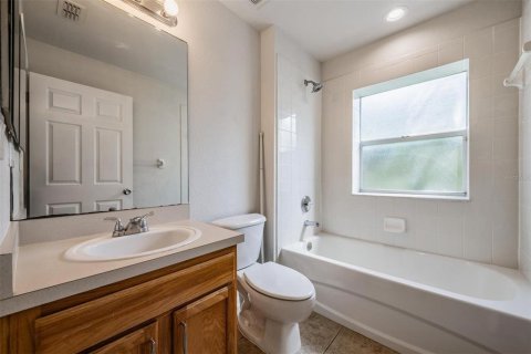 Condominio en alquiler en Lutz, Florida, 2 dormitorios, 114.55 m2 № 2115951 - foto 25