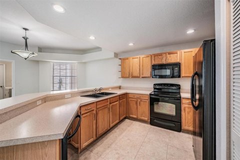 Condominio en alquiler en Lutz, Florida, 2 dormitorios, 114.55 m2 № 2115951 - foto 8