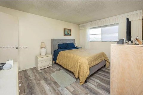 Condo in Boynton Beach, Florida, 2 bedrooms  № 2179640 - photo 5