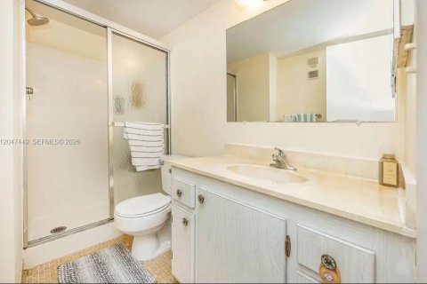 Condo in Boynton Beach, Florida, 2 bedrooms  № 2179640 - photo 7