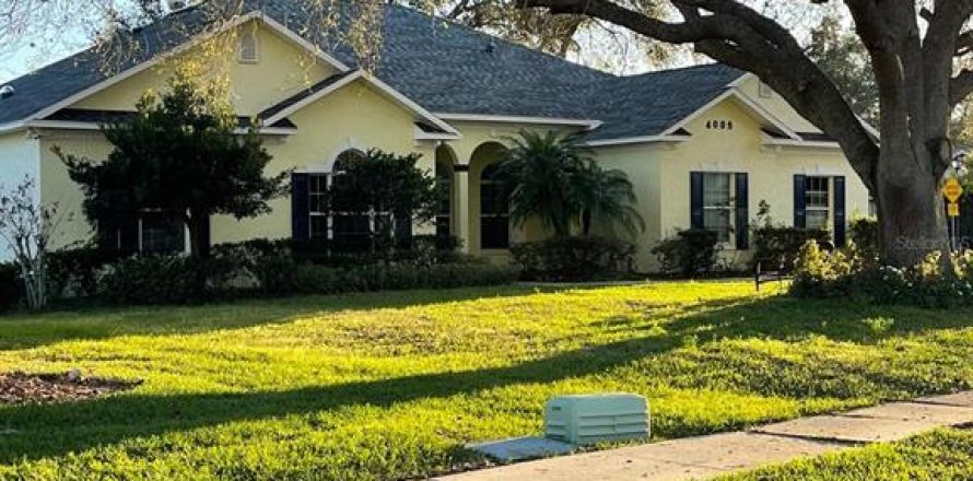 Casa en Lakeland, Florida 4 dormitorios, 219.81 m2 № 2202536