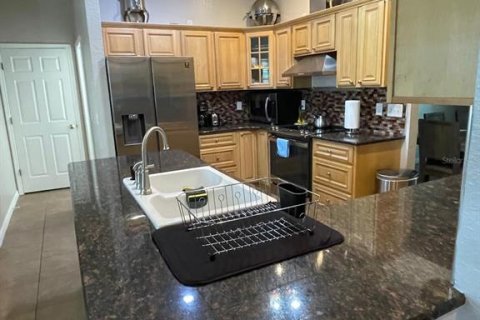Casa en venta en Lakeland, Florida, 4 dormitorios, 219.81 m2 № 2202536 - foto 8