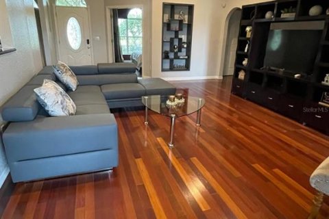 Casa en venta en Lakeland, Florida, 4 dormitorios, 219.81 m2 № 2202536 - foto 2