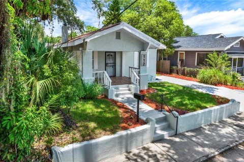 Villa ou maison à vendre à Tampa, Floride: 4 chambres, 136.29 m2 № 2117822 - photo 2