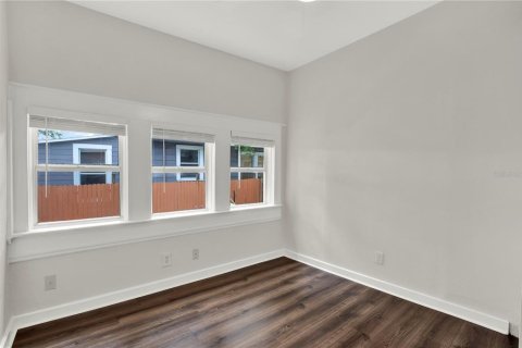Villa ou maison à vendre à Tampa, Floride: 4 chambres, 136.29 m2 № 2117822 - photo 18