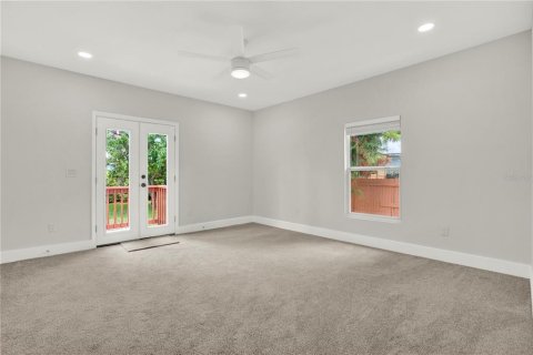 Villa ou maison à vendre à Tampa, Floride: 4 chambres, 136.29 m2 № 2117822 - photo 13
