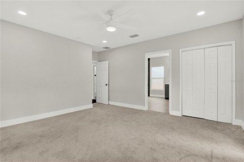 Villa ou maison à vendre à Tampa, Floride: 4 chambres, 136.29 m2 № 2117822 - photo 12