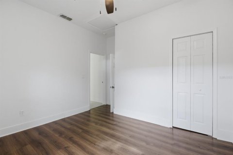 Villa ou maison à vendre à Tampa, Floride: 4 chambres, 136.29 m2 № 2117822 - photo 17