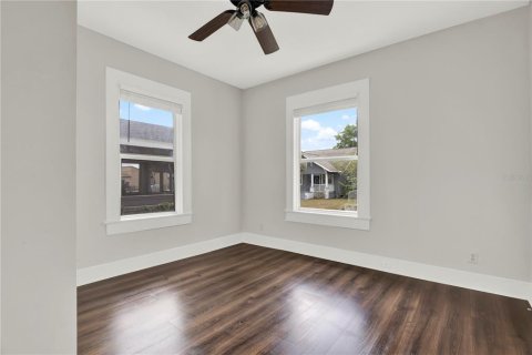 Villa ou maison à vendre à Tampa, Floride: 4 chambres, 136.29 m2 № 2117822 - photo 15