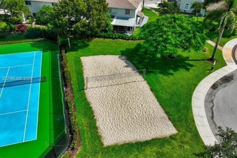 Townhouse in Deerfield Beach, Florida 3 bedrooms, 128.76 sq.m. № 2065589 - photo 14