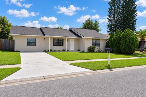 Casa en Port Richey, Florida 3 dormitorios, 133.69 m2 № 2371221