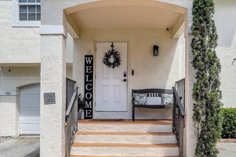 House in Plantation, Florida 3 bedrooms, 138.8 sq.m. № 1692618 - photo 4