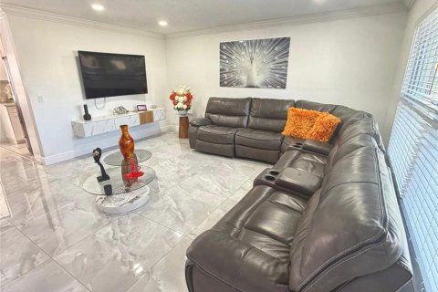 Villa ou maison à vendre à Oldsmar, Floride: 3 chambres, 144.18 m2 № 2431708 - photo 7