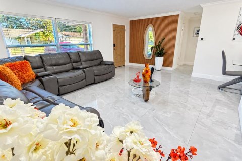 Villa ou maison à vendre à Oldsmar, Floride: 3 chambres, 144.18 m2 № 2431708 - photo 5