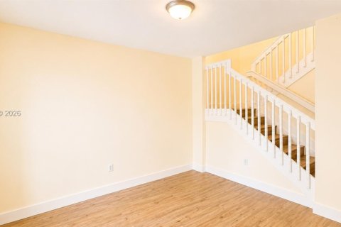 Adosado en venta en Homestead, Florida, 3 dormitorios, 152.73 m2 № 2320454 - foto 4