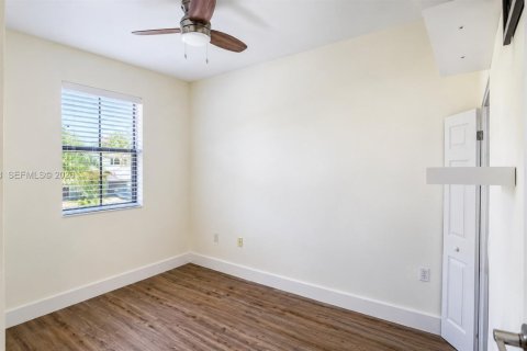 Adosado en venta en Homestead, Florida, 3 dormitorios, 152.73 m2 № 2320454 - foto 22