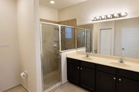 Adosado en venta en Homestead, Florida, 3 dormitorios, 152.73 m2 № 2320454 - foto 21