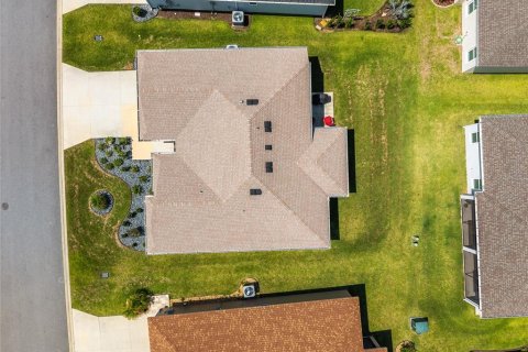 House in The Villages, Florida 3 bedrooms, 131.83 sq.m. № 1796185 - photo 27