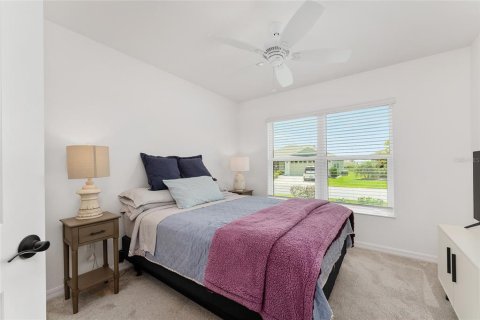 House in The Villages, Florida 3 bedrooms, 131.83 sq.m. № 1796185 - photo 16