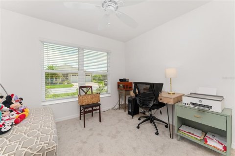 House in The Villages, Florida 3 bedrooms, 131.83 sq.m. № 1796185 - photo 21