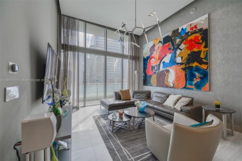 Condominio en venta en Miami, Florida, 2 dormitorios, 116.59 m2 № 1952326 - foto 1