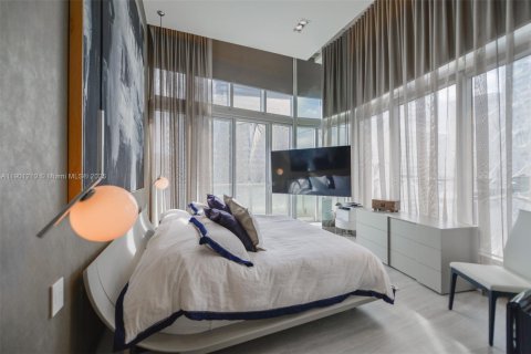 Condominio en venta en Miami, Florida, 2 dormitorios, 116.59 m2 № 1952326 - foto 17
