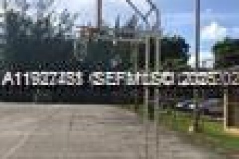 Condo in Miami, Florida, 2 bedrooms  № 1986881 - photo 19