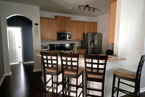 Villa ou maison à louer à Orlando, Floride: 4 chambres, 174.66 m2 № 2109675 - photo 5