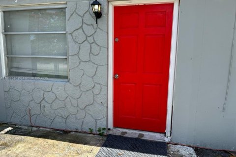 House in Delray Beach, Florida 1 bedroom, 46.45 sq.m. № 1888896 - photo 2
